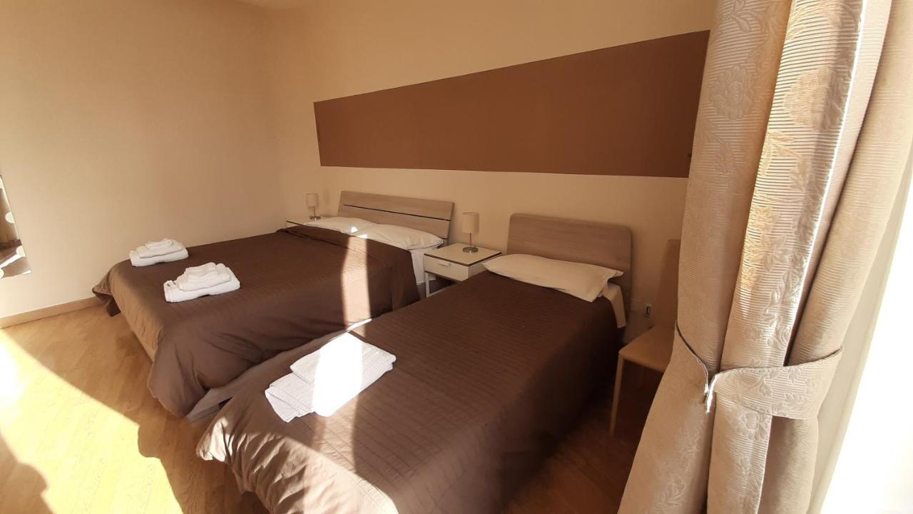 Accommodation Feel Salerno Exterior foto