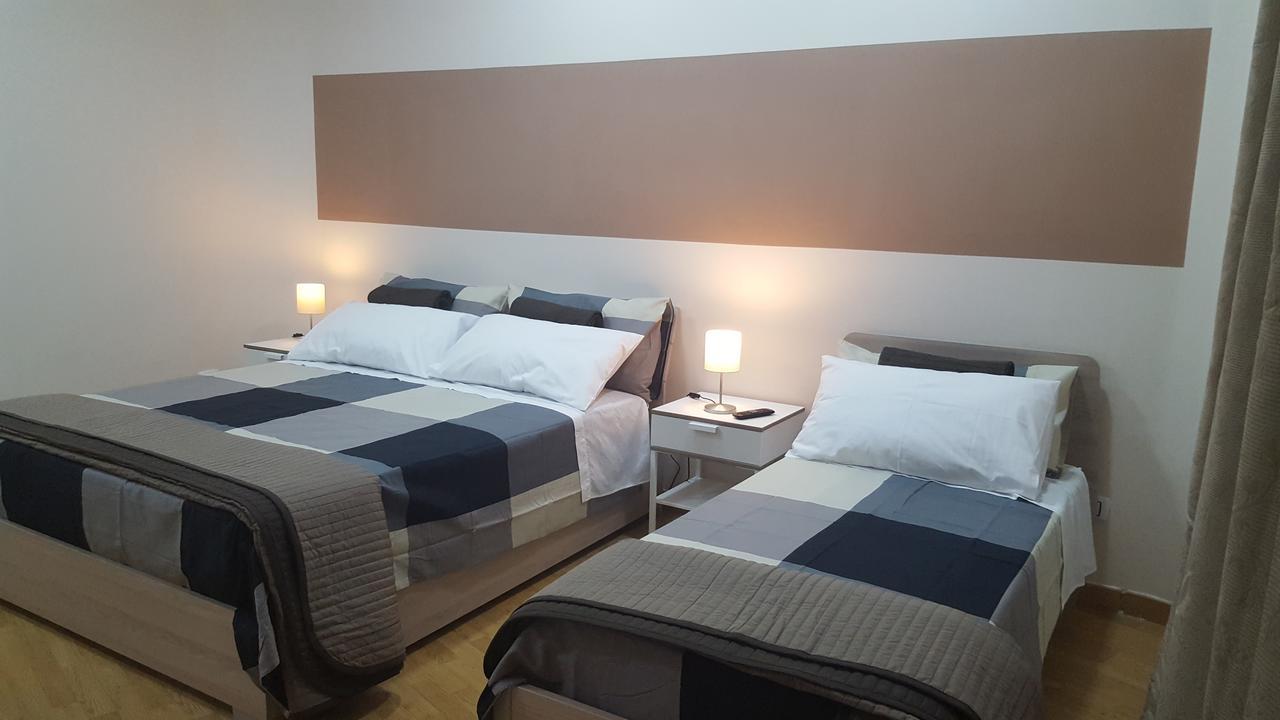 Accommodation Feel Salerno Exterior foto