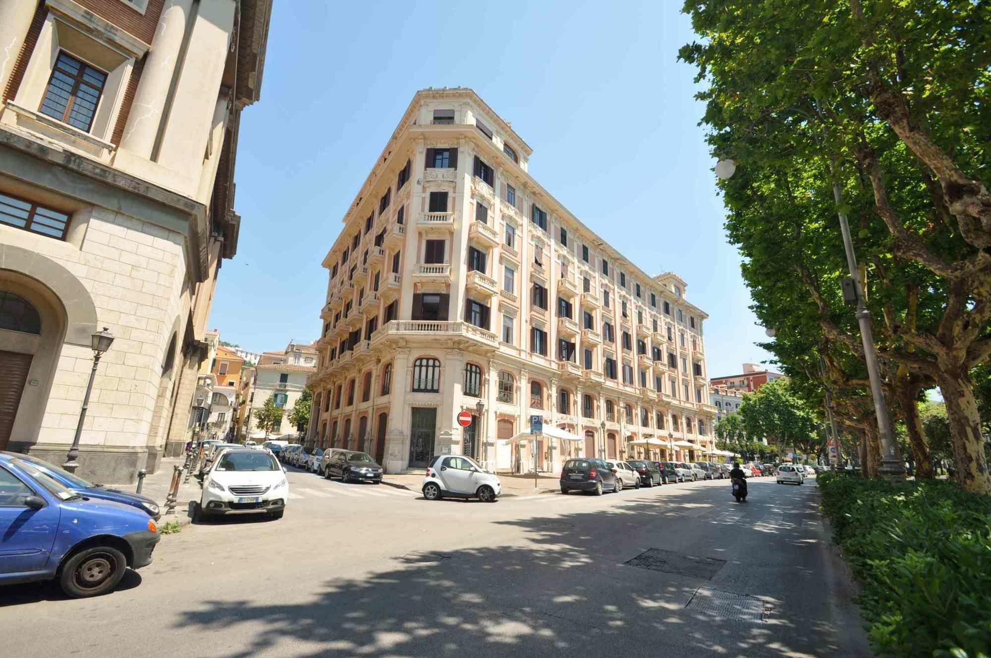 Accommodation Feel Salerno Exterior foto
