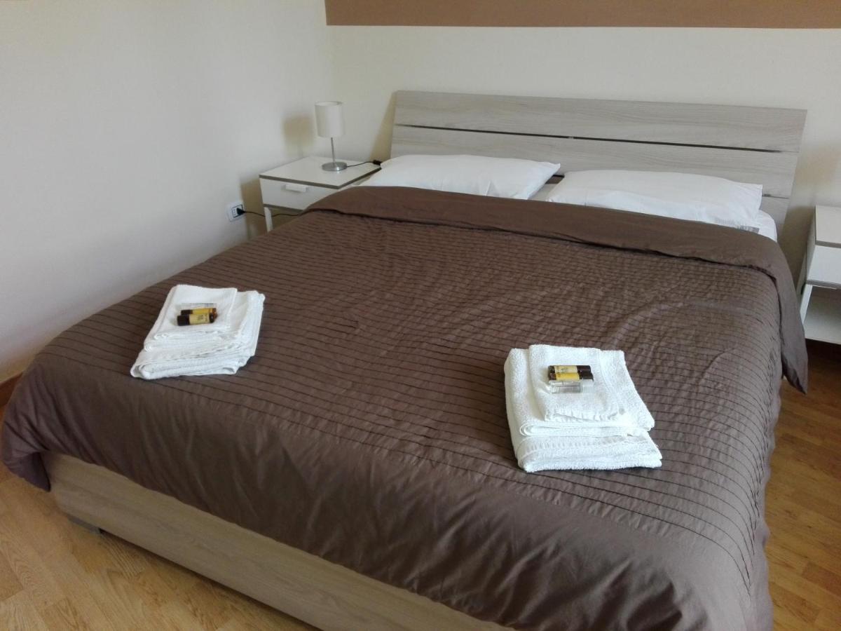 Accommodation Feel Salerno Exterior foto