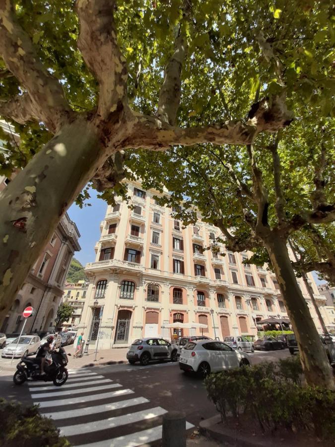 Accommodation Feel Salerno Exterior foto