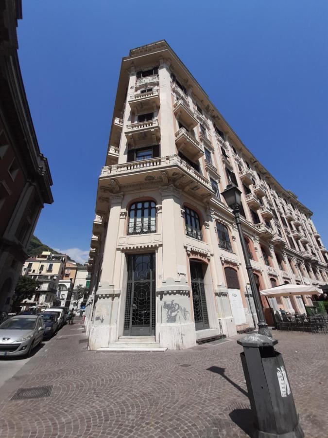 Accommodation Feel Salerno Exterior foto